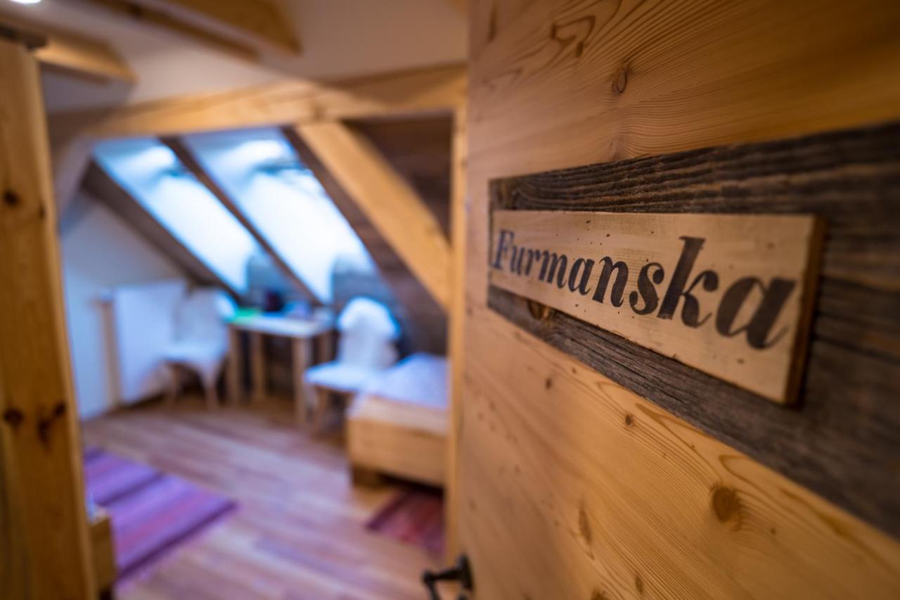 Tourist Farm Senkova Domacija Villa ซกอร์นเย เยแซร์สโก ภายนอก รูปภาพ