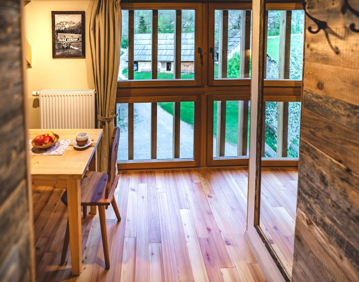 Tourist Farm Senkova Domacija Villa ซกอร์นเย เยแซร์สโก ภายนอก รูปภาพ